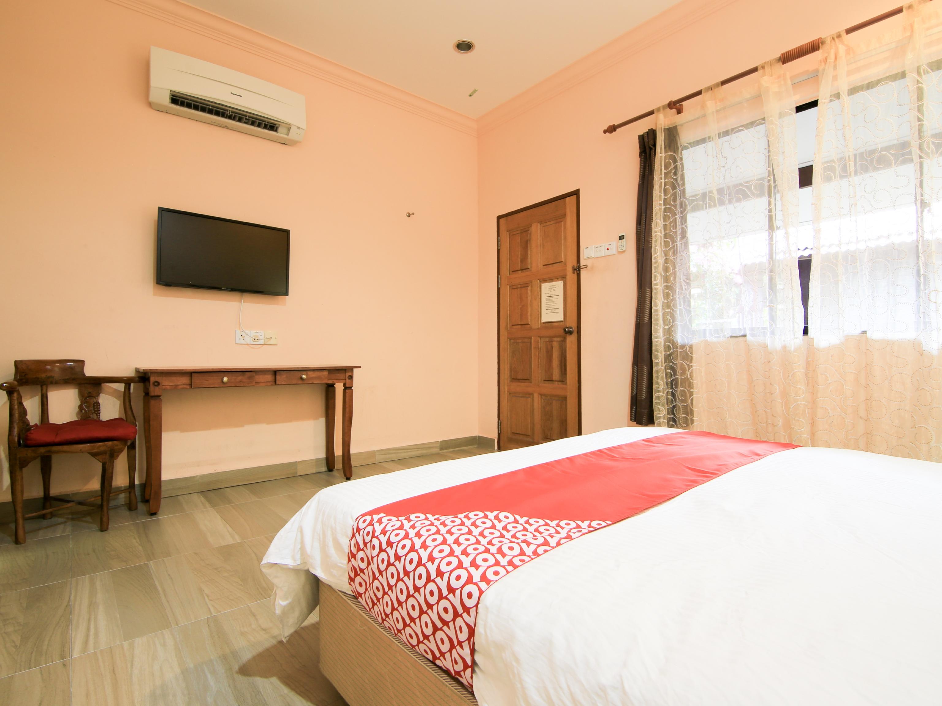 OYO 44084 Ombak Inn Chalet Kampung Teluk Nipah Eksteriør bilde