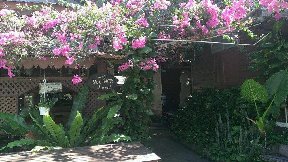 OYO 44084 Ombak Inn Chalet Kampung Teluk Nipah Eksteriør bilde